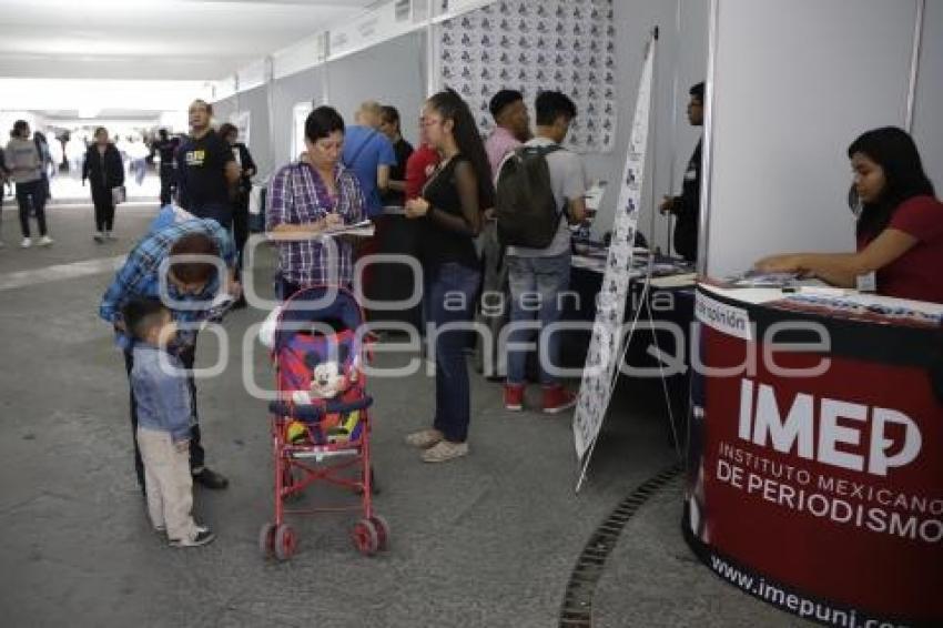 FERIA UNIVERSITARIA