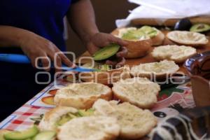 FERIA DE LA CEMITA