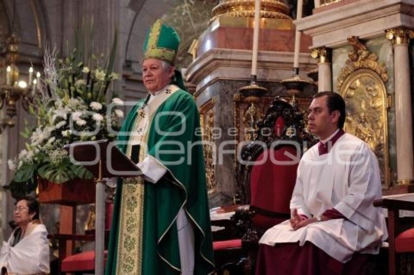 MISA DOMINICAL . CATEDRAL