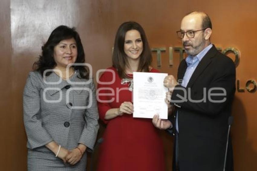 CONSTANCIA DE MAYORÍA . SENADORES