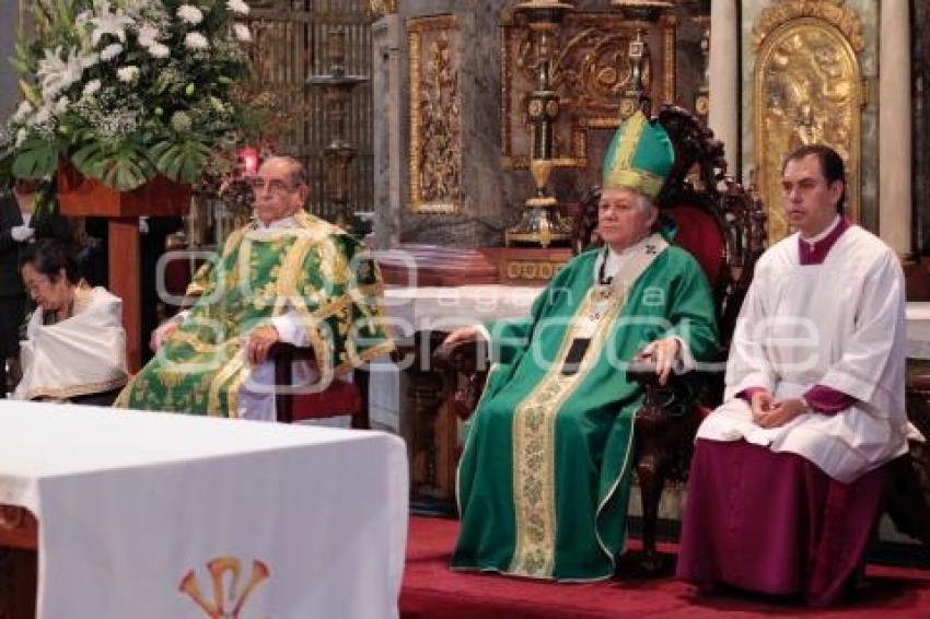 MISA DOMINICAL . CATEDRAL