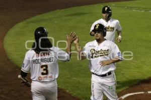 BEISBOL . PERICOS VS SARAPEROS