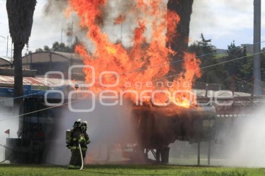 SIMULACRO EMERGENCIA QUIMICA