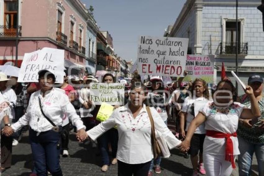 MANIFESTACIÓN . DEFENSA DEL VOTO