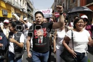 MANIFESTACIÓN . DEFENSA DEL VOTO