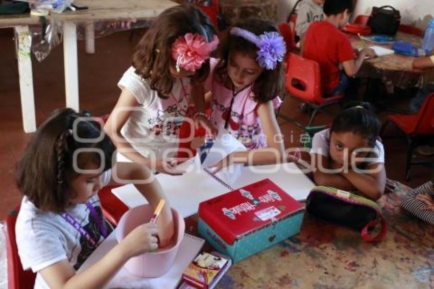 CURSOS DE VERANO . CASA DE LA CULTURA