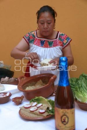 TURISMO . FERIA DEL PIPIÁN