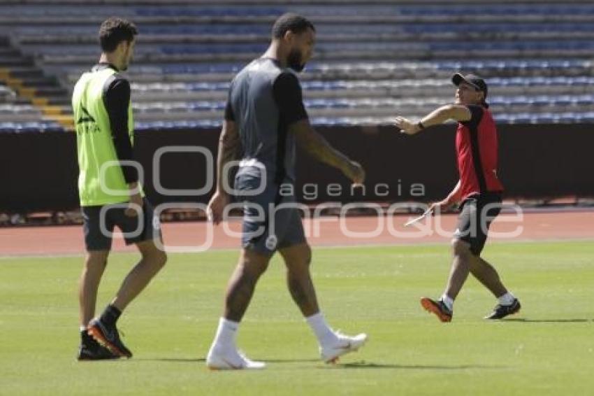 LOBOS BUAP . ENTRENAMIENTO