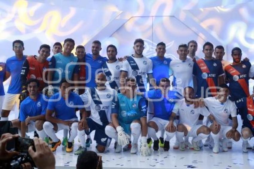 CLUB PUEBLA . PRESENTACIÓN UNIFORMES