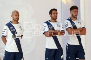 CLUB PUEBLA . PRESENTACIÓN UNIFORMES