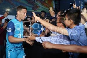 CLUB PUEBLA . PRESENTACIÓN UNIFORMES