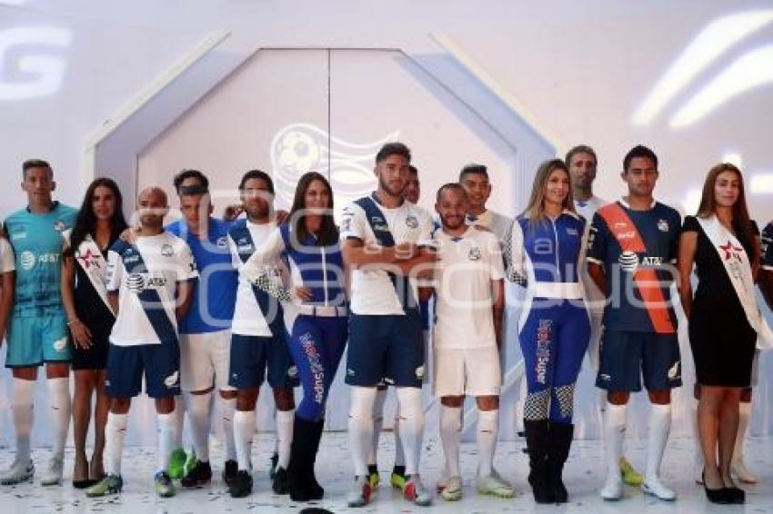 CLUB PUEBLA . PRESENTACIÓN UNIFORMES