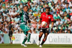 FUTBOL . SANTOS VS LOBOS