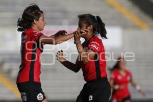 FUTBOL FEMENIL . LOBOS VS CRUZ AZUL