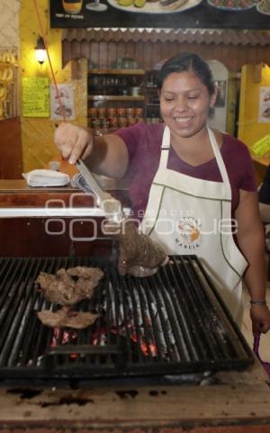 ATLIXCO . FERIA DE LA CECINA