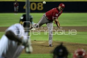 BÉISBOL . PERICOS VS PIRATAS