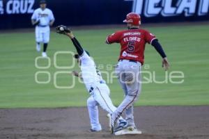 BÉISBOL . PERICOS VS PIRATAS