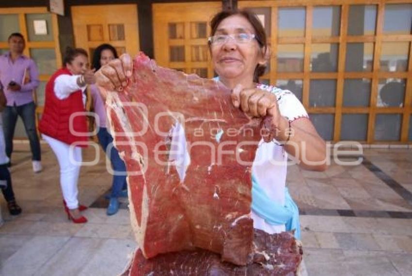 ATLIXCO . FERIA DE LA CECINA