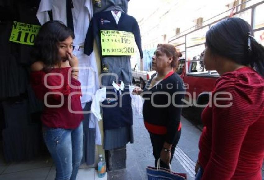 UNIFORMES ESCOLARES