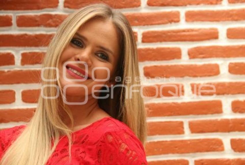 PLAYBOY . GABI WOLSCHAM
