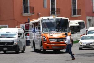 TRANSPORTE PÚBLICO