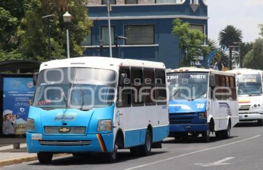 TRANSPORTE PÚBLICO