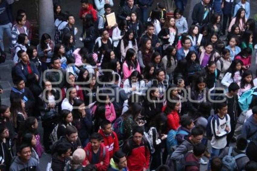 BUAP . INICIO DE CLASES