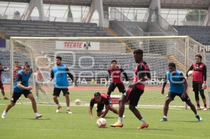 LOBOS BUAP . ENTRENAMIENTO