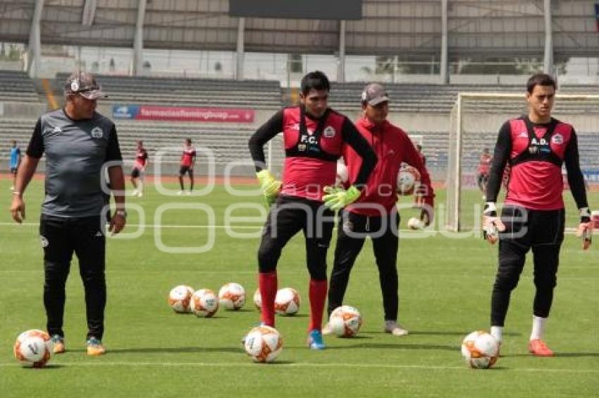 LOBOS BUAP . ENTRENAMIENTO