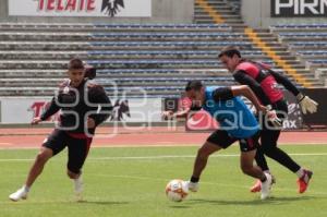 LOBOS BUAP . ENTRENAMIENTO