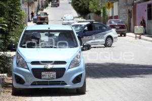 TEHUACÁN . VEHÍCULO ABANDONADO