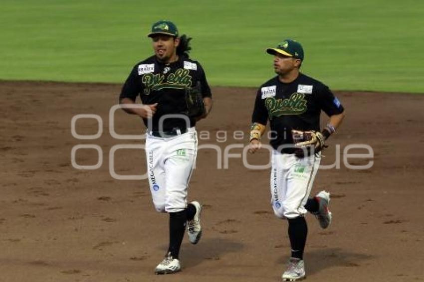 BÉISBOL . PERICOS VS LEONES