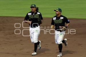 BÉISBOL . PERICOS VS LEONES