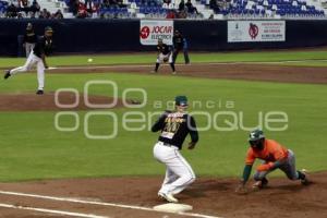 BÉISBOL . PERICOS VS LEONES