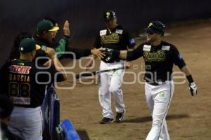 BÉISBOL . PERICOS VS LEONES