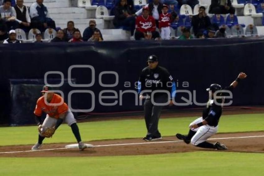 BÉISBOL . PERICOS VS LEONES