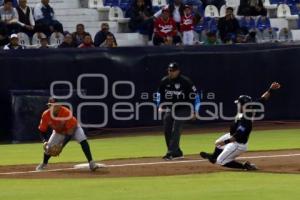 BÉISBOL . PERICOS VS LEONES