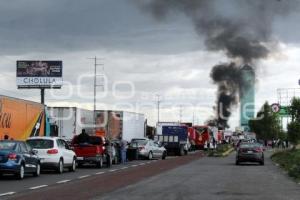 BLOQUEO AUTOPISTA