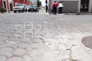 BACHES Y ADOQUINES