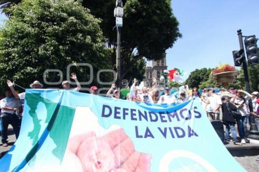 MARCHA .  DEFENDAMOS LA VIDA