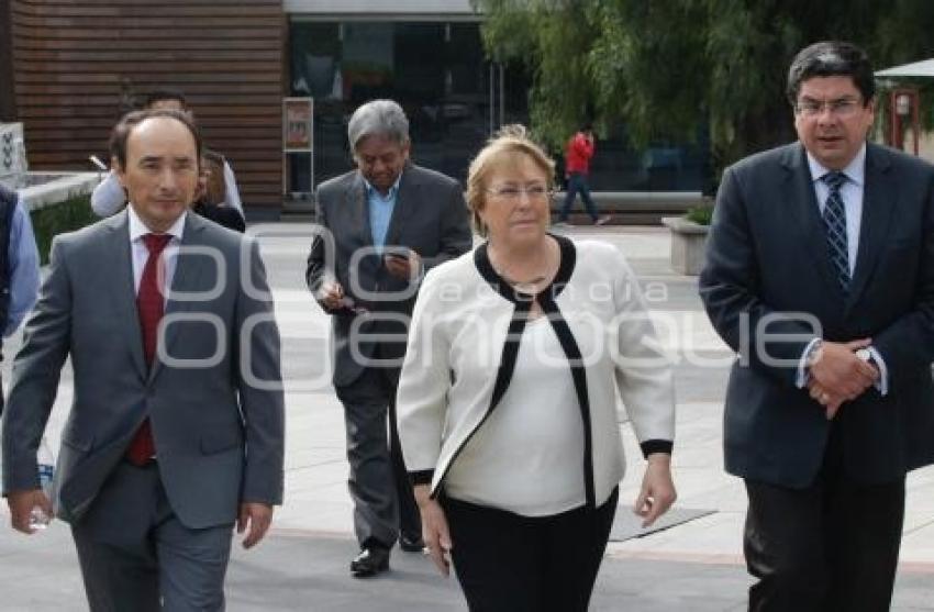 UPAEP . MICHELLE BACHELET