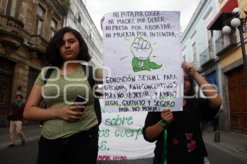 MANIFESTACIÓN PRO ABORTO