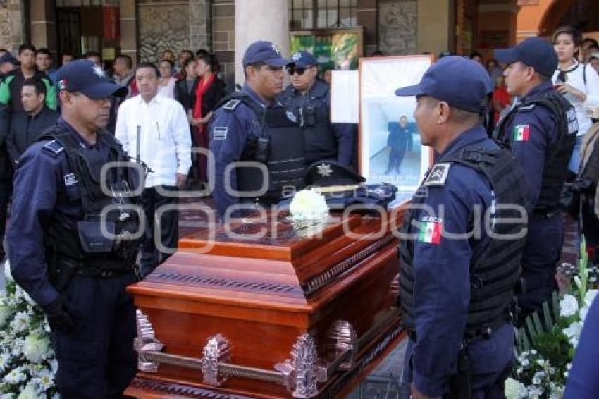 TEHUACÁN . VELORIO POLICÍA