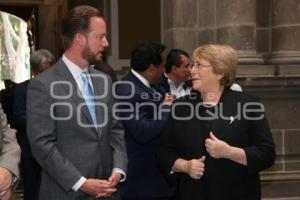 CÉDULA REAL . MICHELLE BACHELET