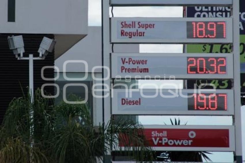 GASOLINERA . ECONOMÍA