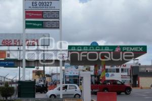 GASOLINERA . ECONOMÍA