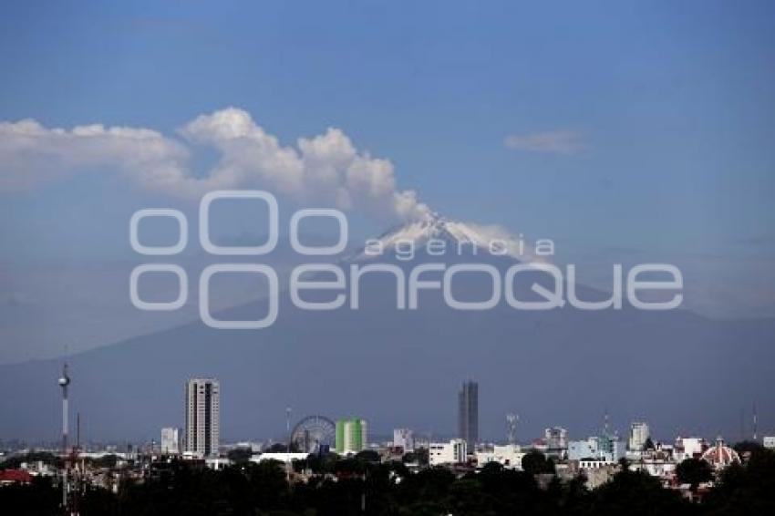 FUMAROLA . POPOCATÉPETL