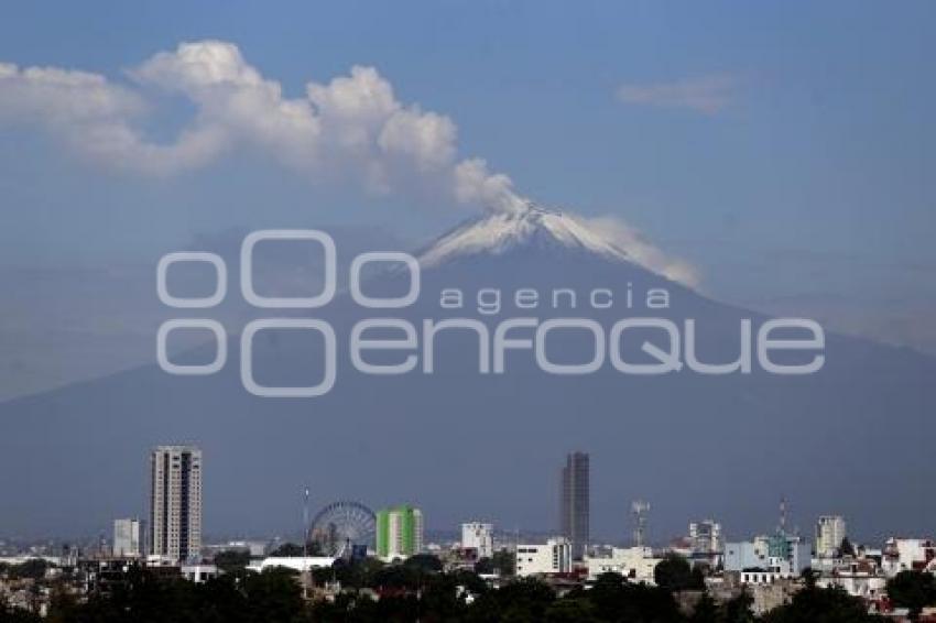 FUMAROLA . POPOCATÉPETL