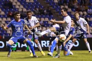 FUTBOL . CLUB PUEBLA VS MONTERREY