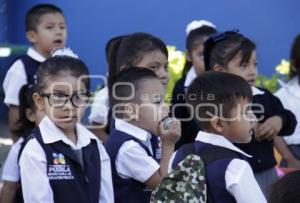 REGRESO A CLASES . ACATLÁN